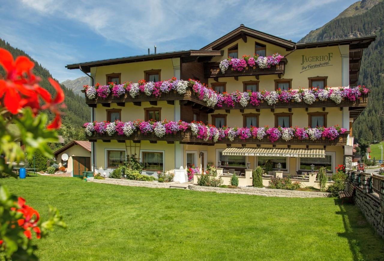 Hotel Jaegerhof Kaunertal Exterior photo
